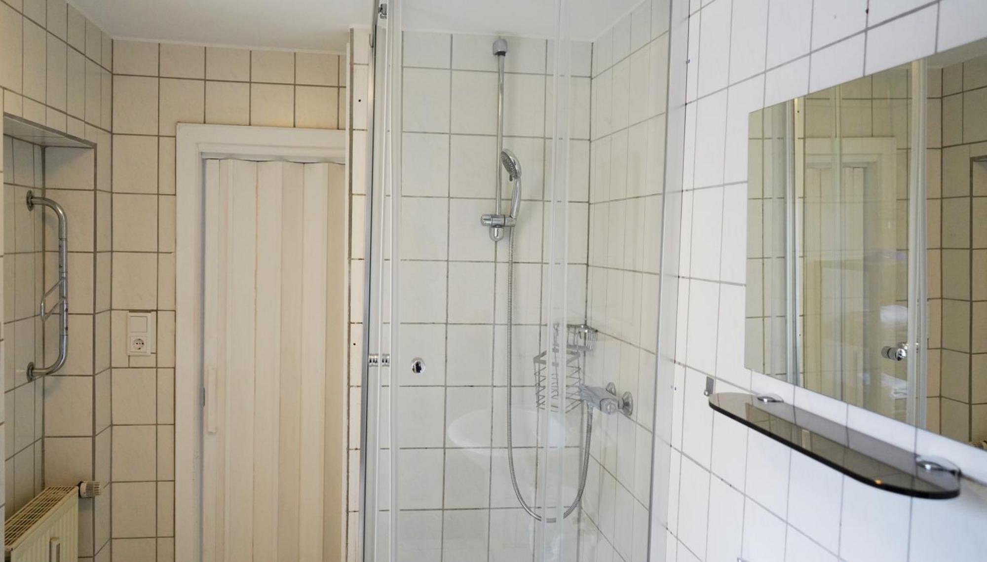 Ruhige Lage, Nah Am Klinikum & Einkaufsmoeglichkeiten Oldenburg Exteriér fotografie